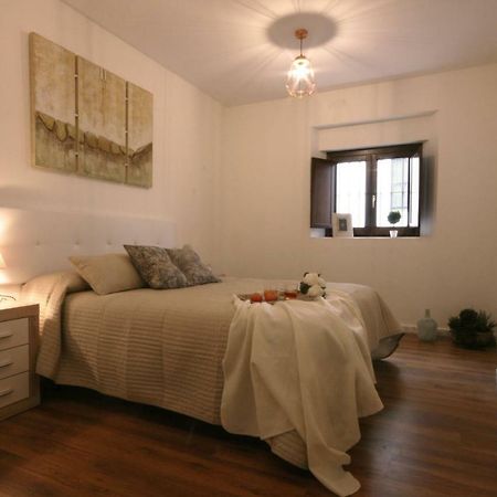 Апартаменти Apartamento Vacacional Carmona Екстер'єр фото