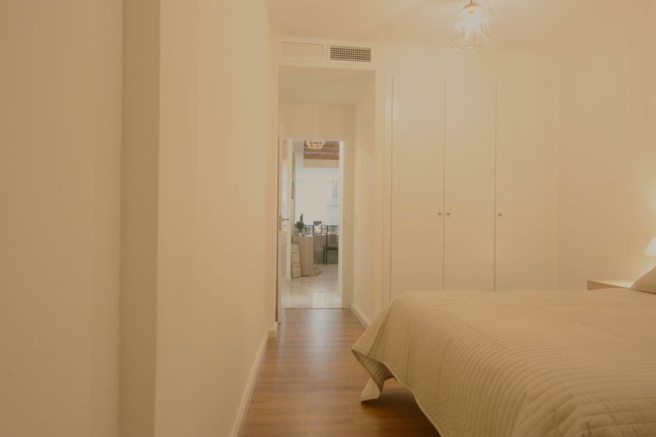 Апартаменти Apartamento Vacacional Carmona Екстер'єр фото